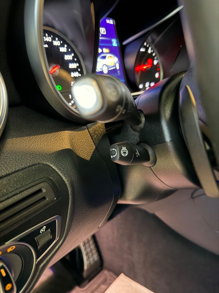 Fahrzeugabbildung Mercedes-Benz GLC 400 d Coupe 4Matic AMG LINE *MB100 GARANTIE