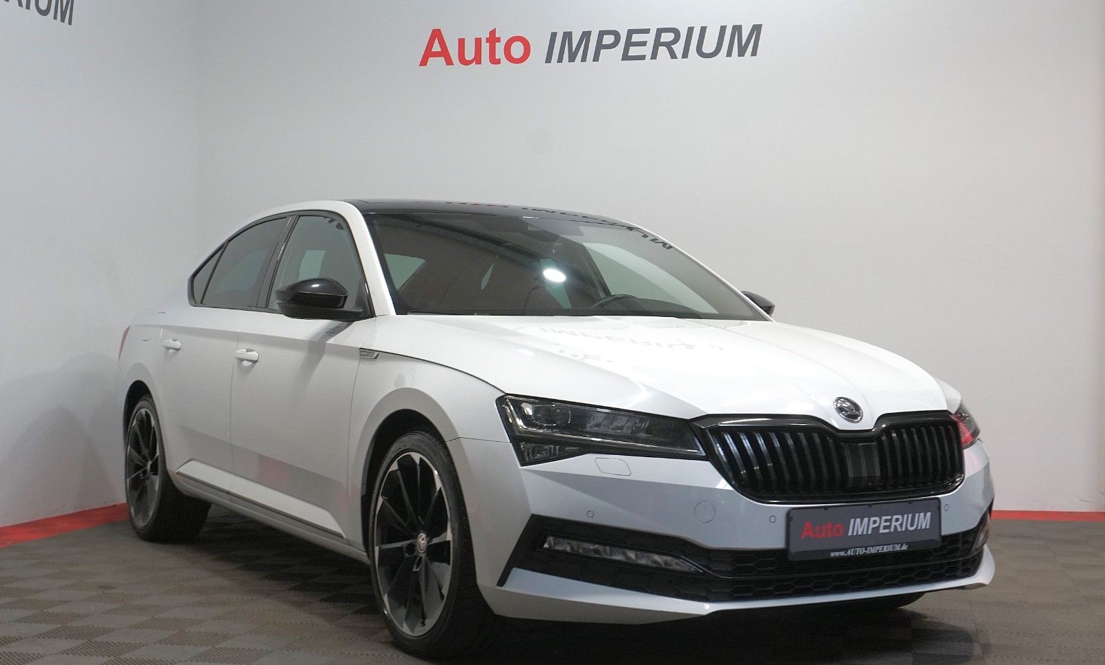 Skoda Superb Sportline 2.0 TSI 4x4 360 PANO MATRIX foto 4