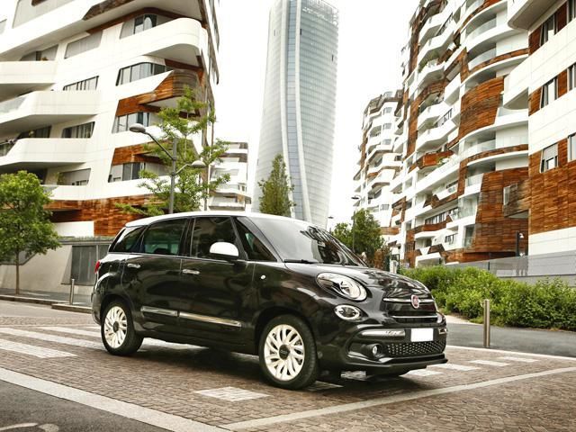 Fiat FIAT 500L Wagon 1.6 Multijet 120 CV Mirror