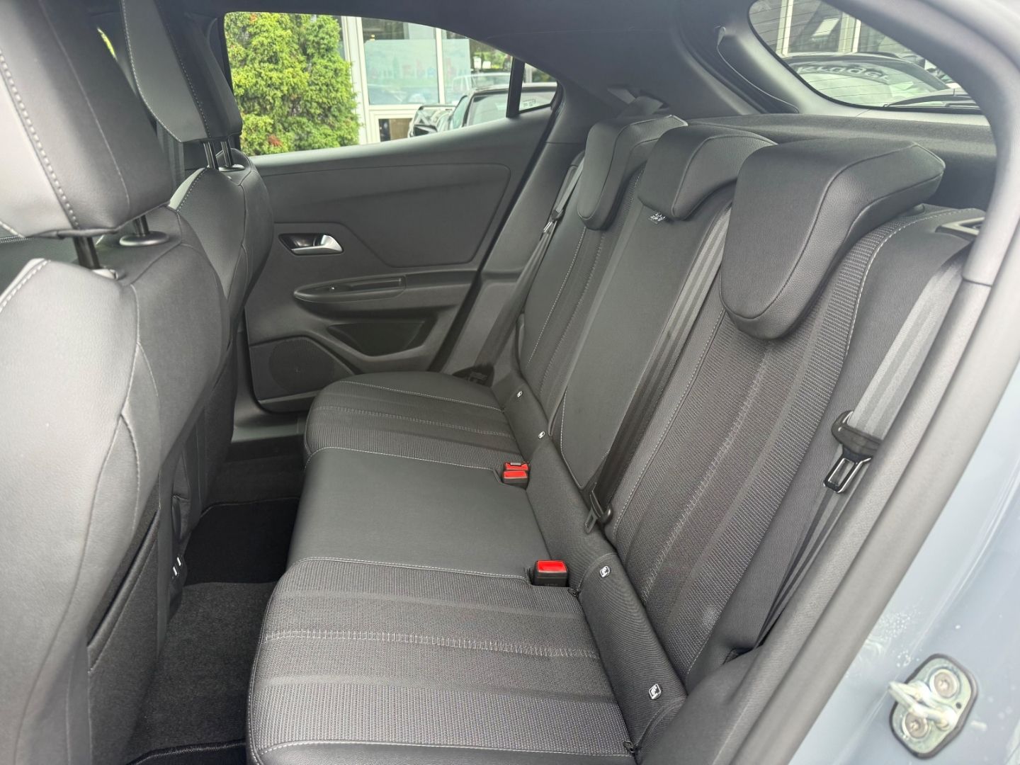 Fahrzeugabbildung Opel Mokka 1.2 GS mit SHZ+LHZ+Kamera+Allwetter