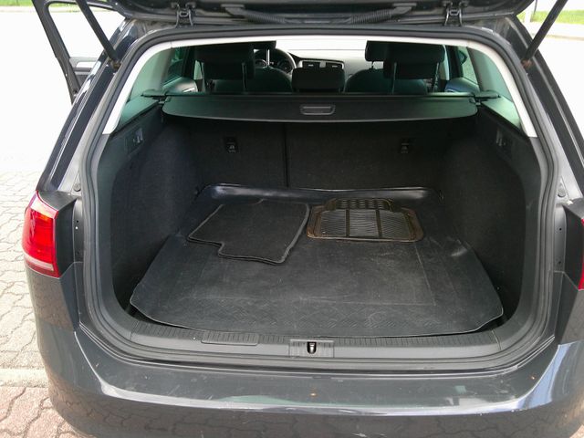 Volkswagen Golf VII Variant Trendline BMT