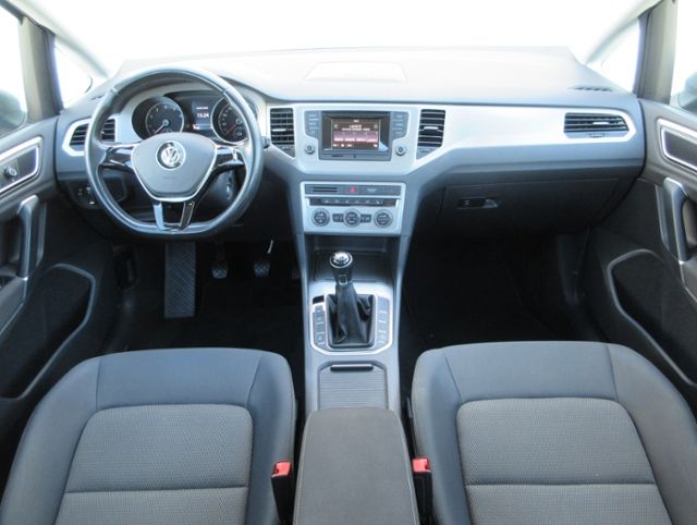 Golf Sportsvan 1.2 TSI Comfortline XENON+DLA/16-