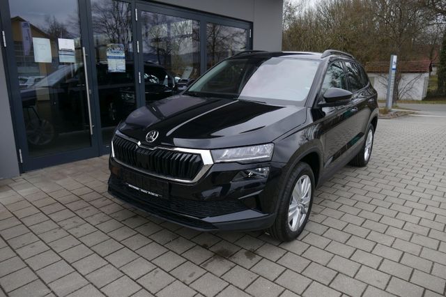 Skoda Karoq 1.5l TSI ACT DSG Fresh LED AHK 5J Garant.