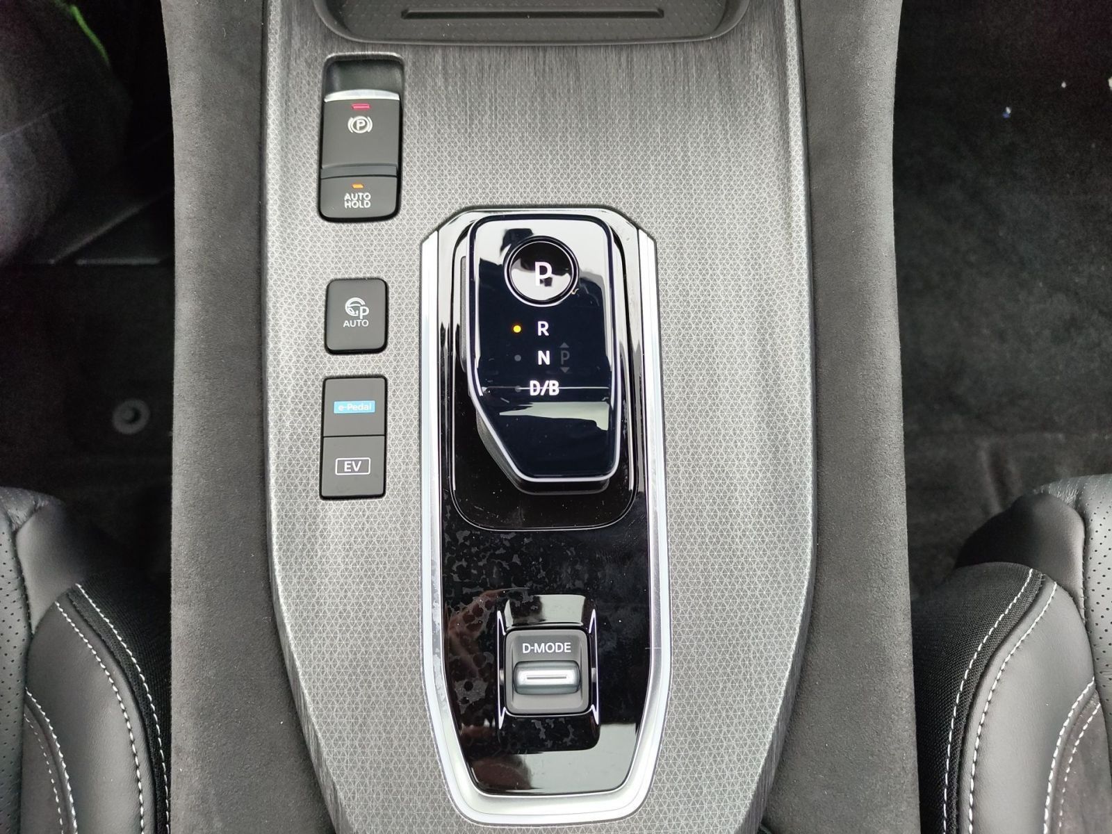 Fahrzeugabbildung Nissan Qashqai Tekna e-Power*NAVI*PGD*KAMERA*LEDER*SHZ*