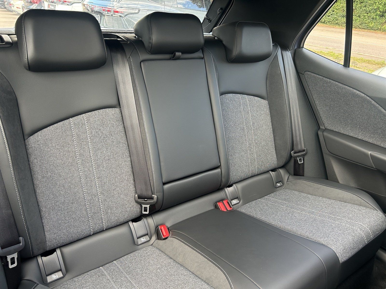 Fahrzeugabbildung Volkswagen ID.3 Neo (58kWh) Style 360,AHK,HUD,Kamera,LED,SD