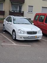 Mercedes-Benz mercedes c klasse 280 - Mercedes-Benz E 280 in Frankfurt (Main)