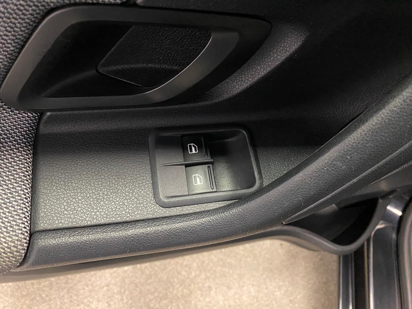 Fahrzeugabbildung SKODA 1.2 KLIMA+ALU+GARANTIE+CHECKHEFT