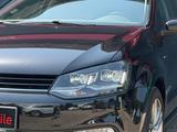 Volkswagen Polo V Lounge BMT/Start-Stopp*1xHand*Led*Navi*Au - Volkswagen Polo: Schwarz
