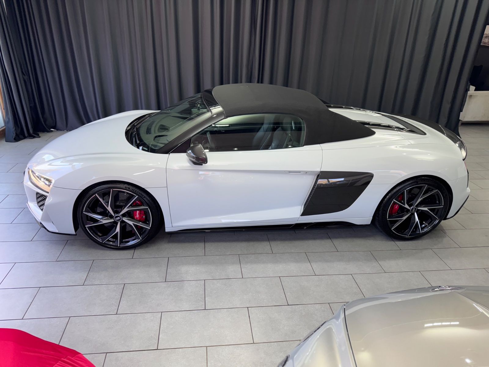 Fahrzeugabbildung Audi R8 Spyder 5.2 FSI quattro performance*CARBON*B/O