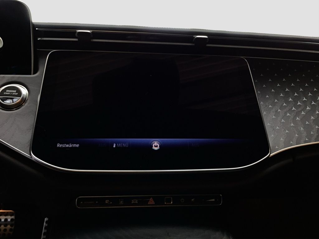 Fahrzeugabbildung Mercedes-Benz E 450 d 4M T AMG*AHK*Pano-Dach*Digital Light*KAM