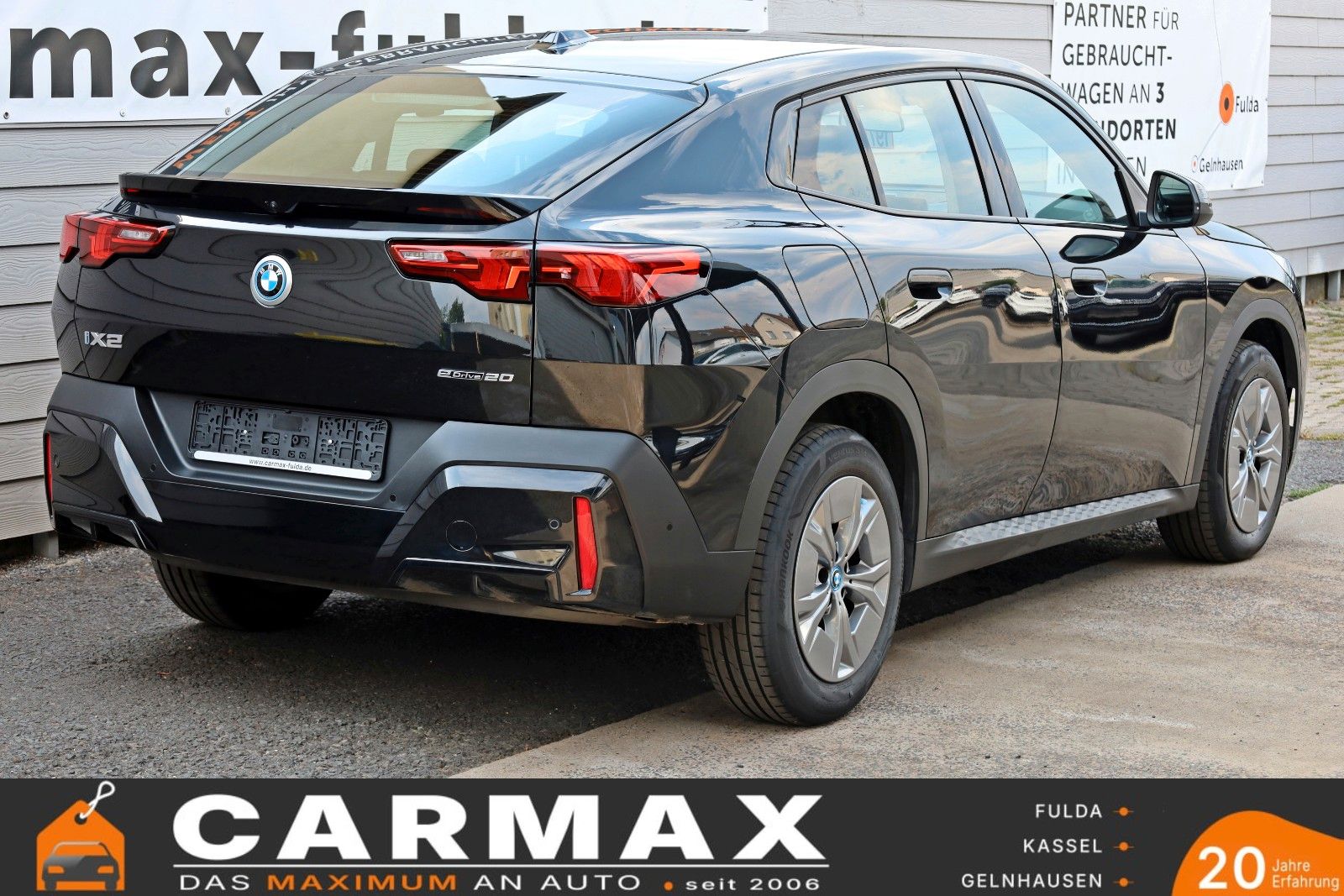 Fahrzeugabbildung BMW iX2 20 eDrive,Navi,LED,SH,Kamera,Ausparkassist