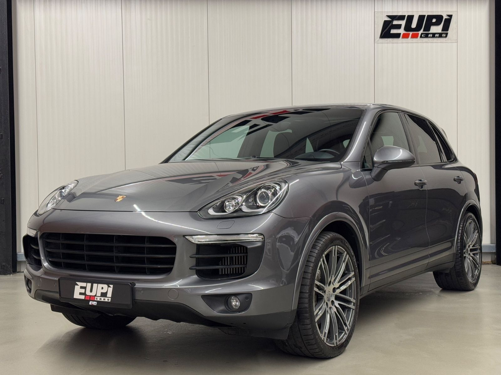 Fahrzeugabbildung Porsche Cayenne S/Pano/R.Kamera/R21 Turbo Rad/Bose