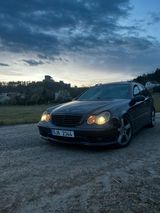 Mercedes-Benz Mercedes c32 amg - Mercedes-Benz C 32 AMG aus 2003