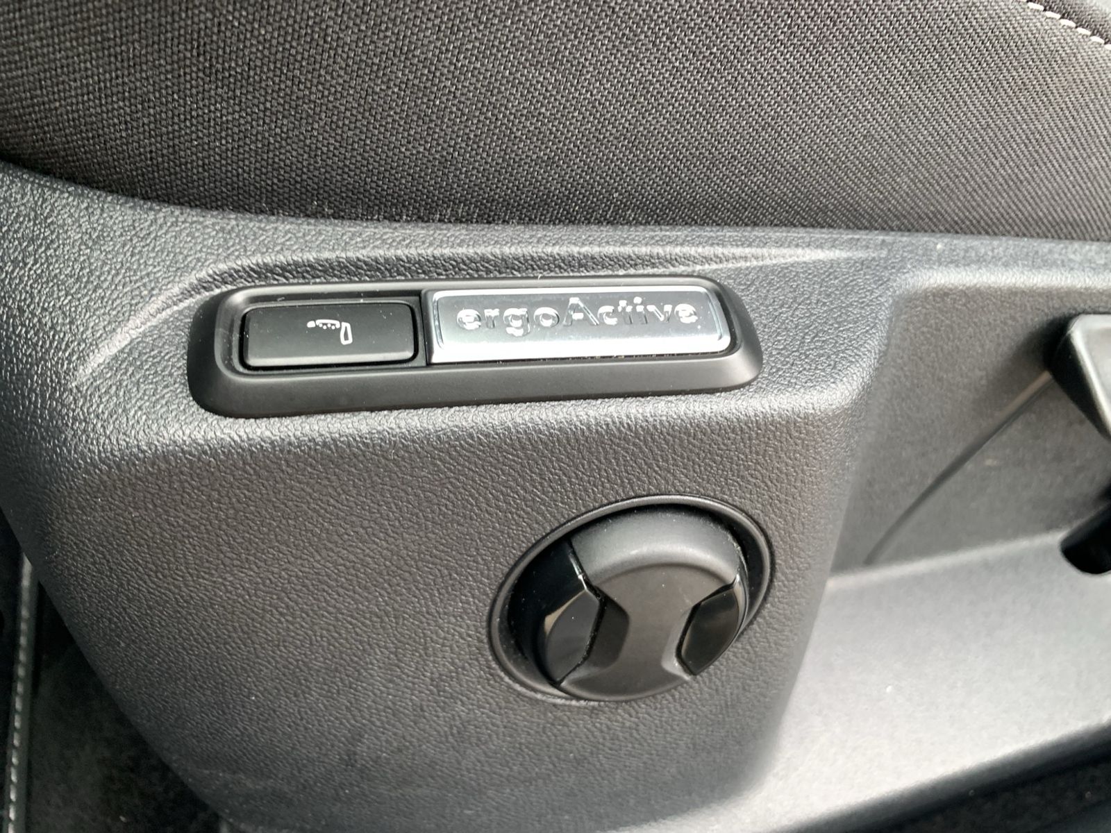 T-Roc 2.0 TSI R-Line 4Motion, ACC, Navi, LED DSG