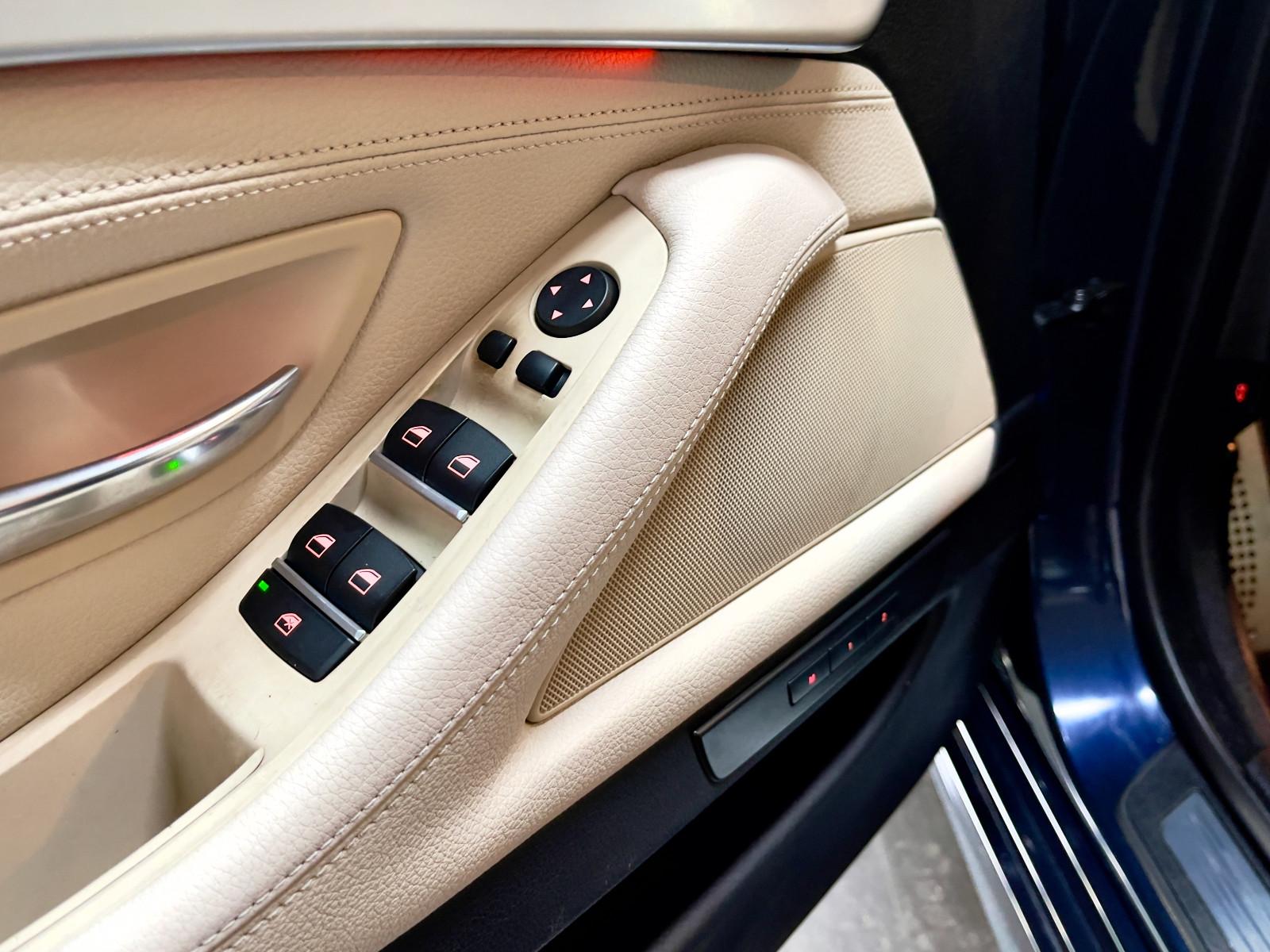BMW 535d xDrive 313ch - PACK M - XDRIVE - INTERIEUR CUIR - SIÈGES CHAUFFANTS - CAMÉRA DE RECUL