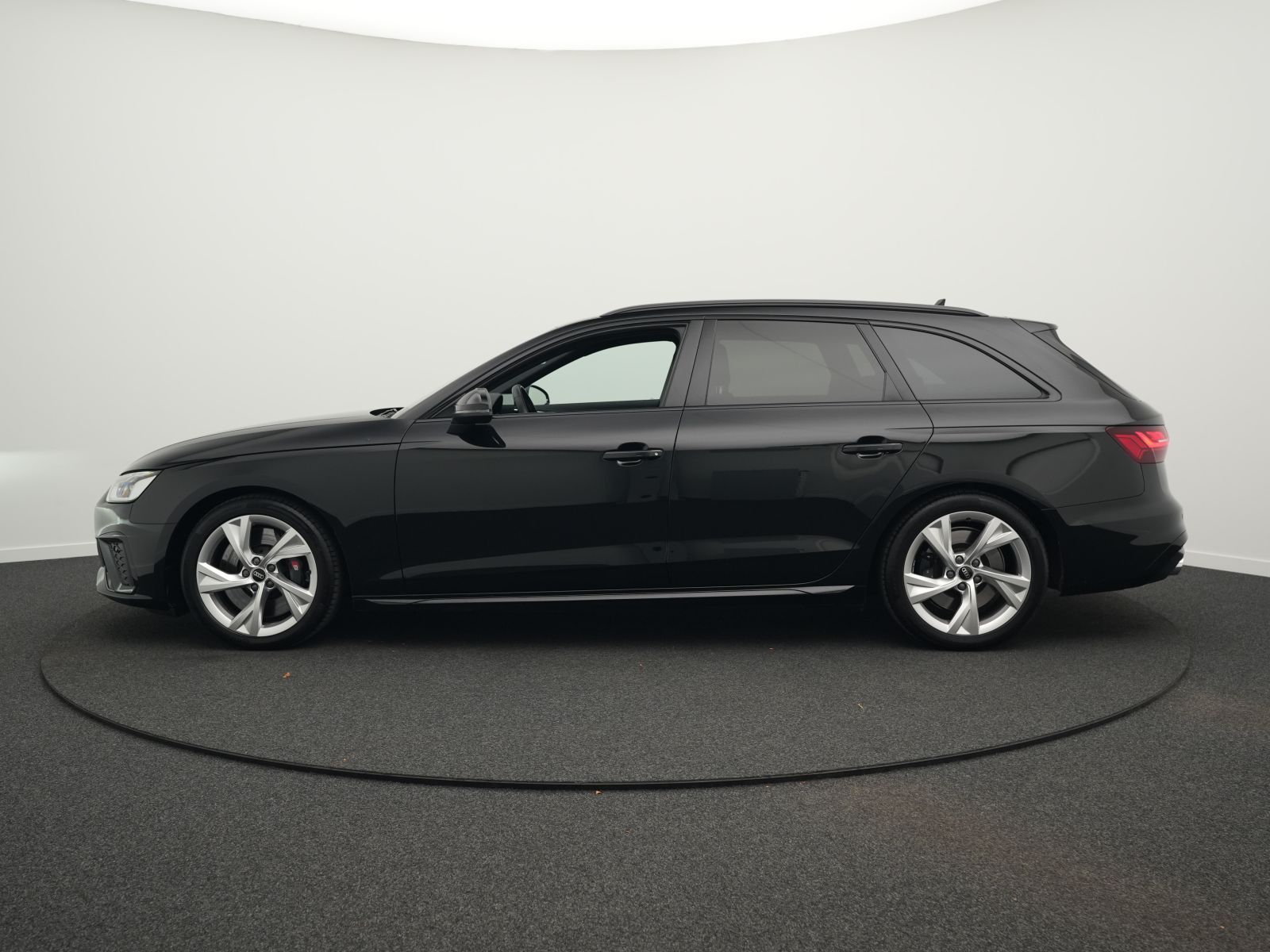 Audi S4 - Bild 8