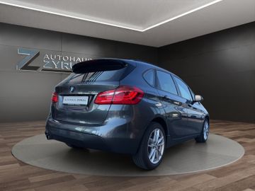BMW 218 - 5