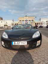 Opel GT/Zulassung 2011/Unikat/Leder Rot/wenig km.  - Opel GT in Berlin