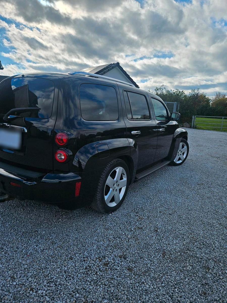 Chevrolet HHR 2009 — салон