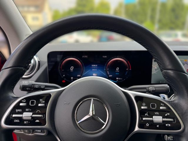GLA 250 e Progressive Navi Panorama AHK Business