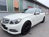 Mercedes-Benz C 180 C Limousine C 180 CGI BlueEfficiency - Mercedes-Benz C 180: Cgi Blueefficiency