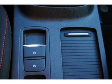 Fahrzeugabbildung Ford Focus ST-Line X 1.5 L +NAVI+KAMERA+LED+KEYFREE+