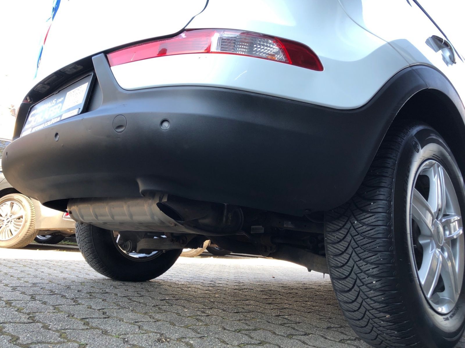 Fahrzeugabbildung Kia Sportage 1.6 GDI Dream Team Navi Leder