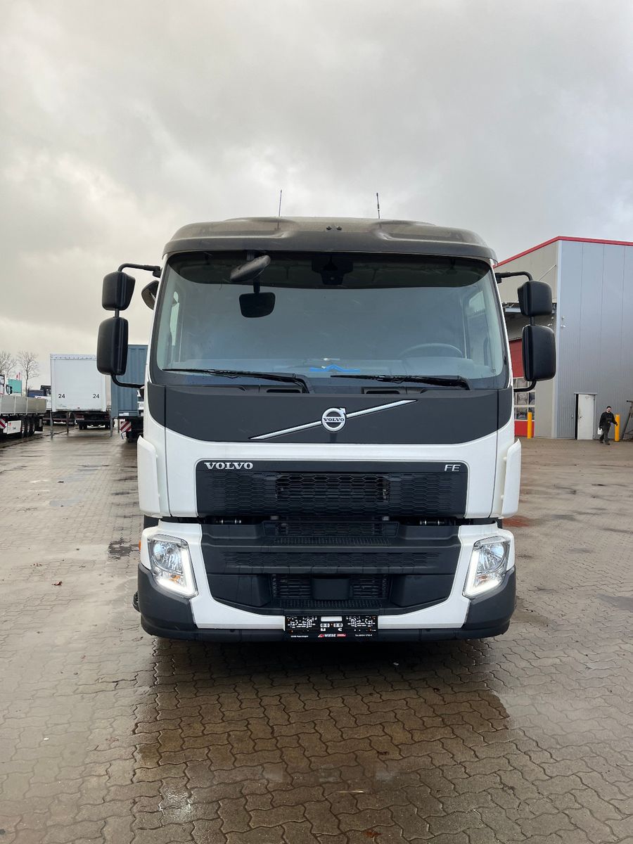 Fahrzeugabbildung Volvo Volvo FE350 6x2 Pritsche Palfinger  PK22002-EH