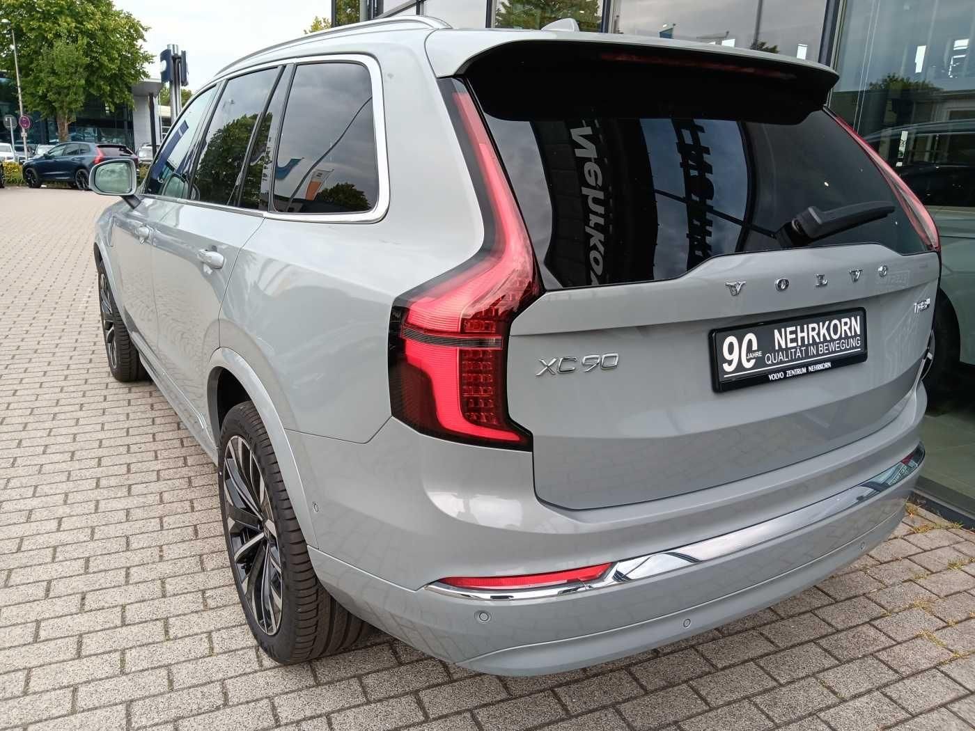Fahrzeugabbildung Volvo XC90 T8 AWD Plus Bright 'Anhängerkupplung'