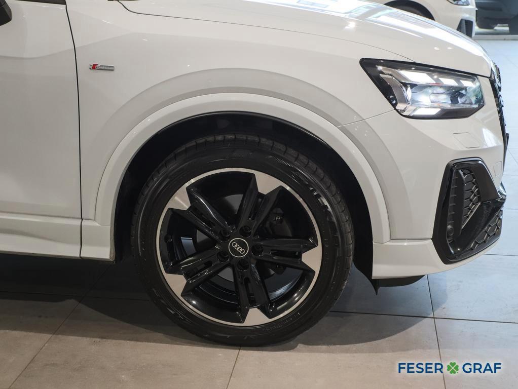 Audi Q2 35 TFSI 2x S line Matrix Navi Pano RüKa Sitzh