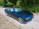 BMW 325i E36 Cabrio Rostfrei wenig km unverbastelt - BMW 325: Cabrio, E36
