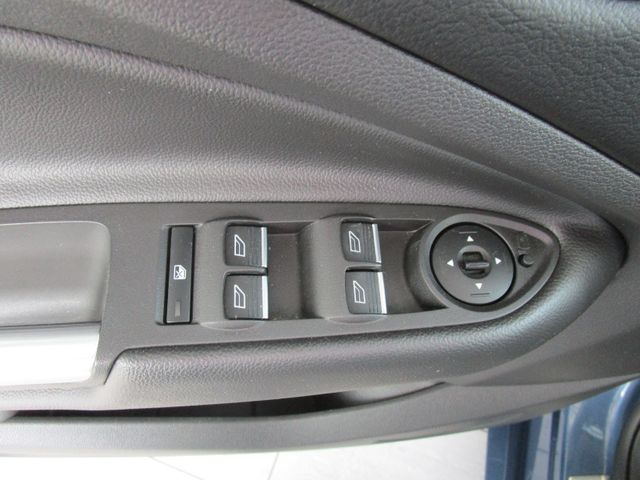 Kuga ST-Line/AHK/Xenon/Navi/Heckklappe elektr.