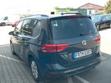 Volkswagen Touran - Volkswagen Touran mit Diesel-Antrieb: Kombi