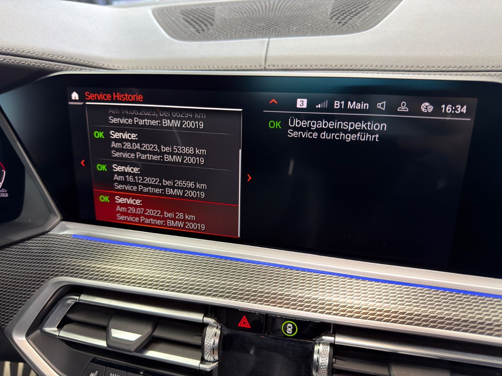 Fahrzeugabbildung BMW X5 xDrive 30d M SPORT|PANORAMA|NAVI|LED|21 ZOLL|