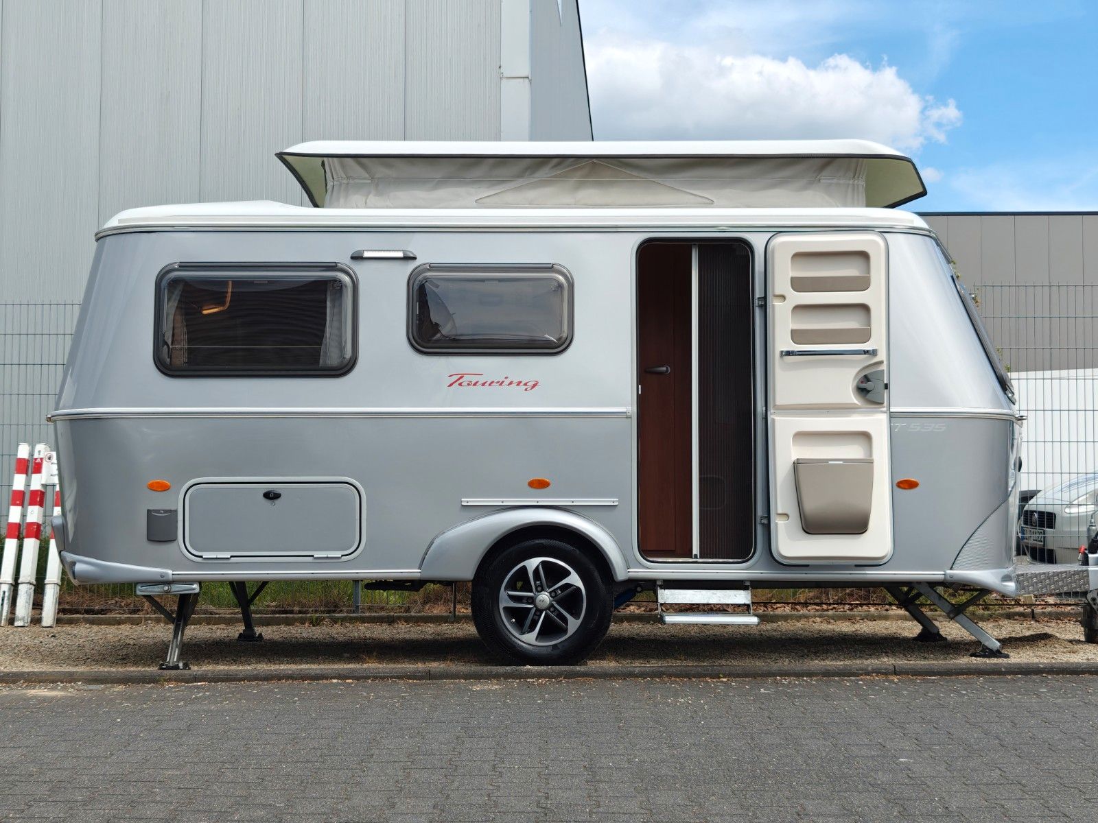 Fahrzeugabbildung HYMER / ERIBA / HYMERCAR Touring Troll 535 GT - Autark, Combi 4, TV -