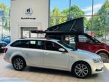 Skoda Octavia 1.6 TDI DPF Drive Kombi SHZ NAVI PDC - Skoda Octavia: Kombi, 1.6