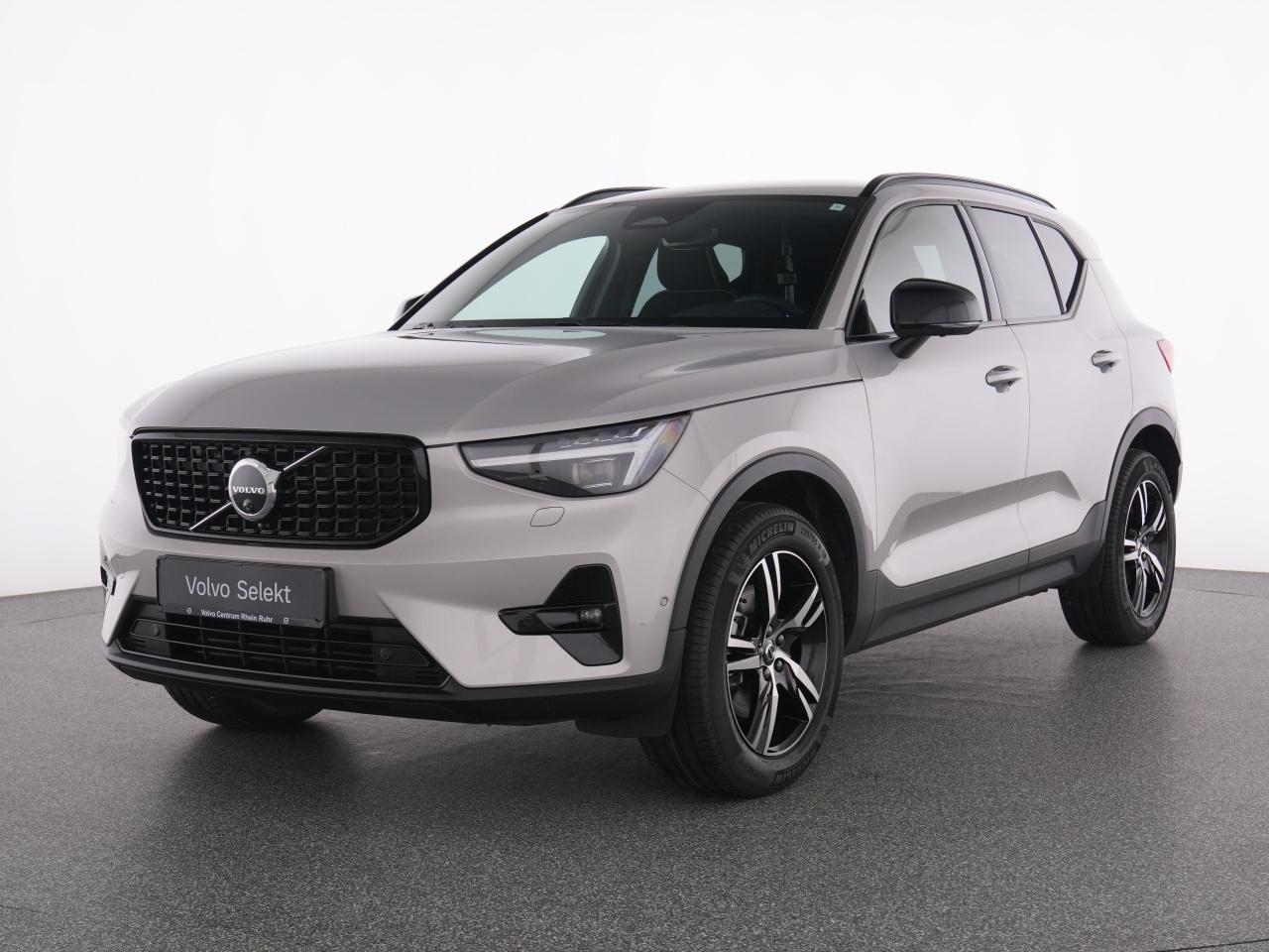 Volvo XC40 B3 Plus Dark 360°+WINTERPAK+MEMORY+NAVI+DAB