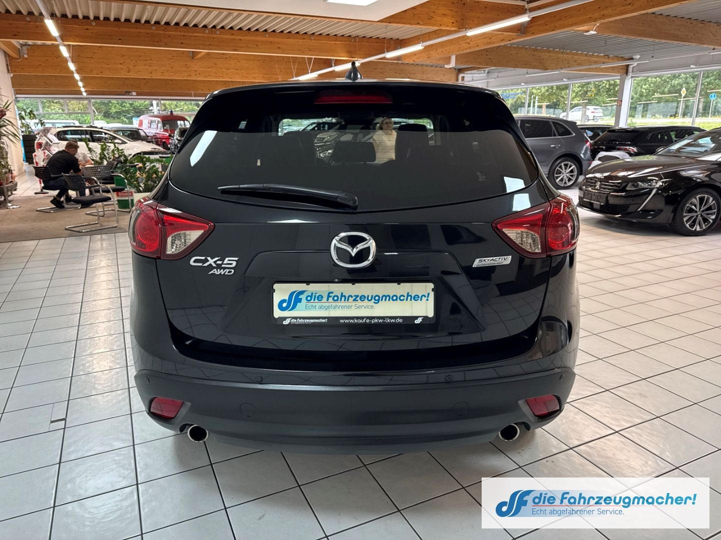 Fahrzeugabbildung Mazda CX-5 Sports-Line AWD 4x4 AUTOMATIK 2.2 SKYACTIV-