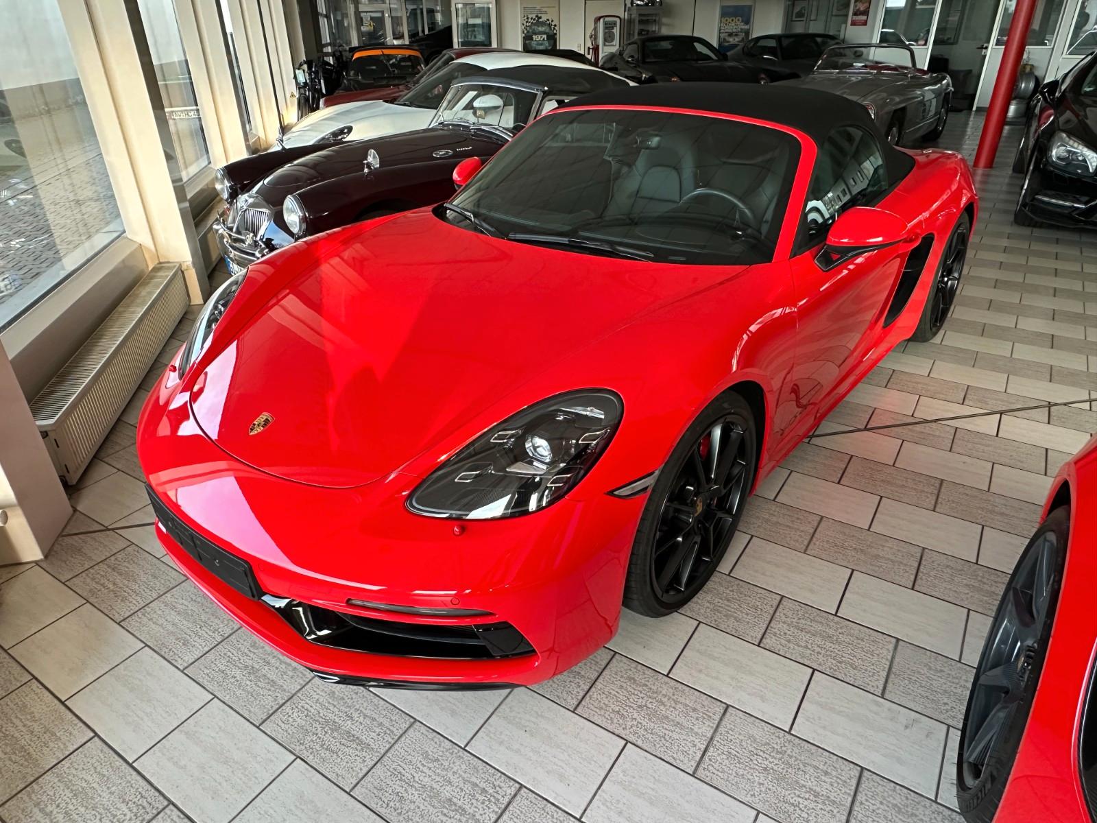 Porsche Boxster GTS 4.0