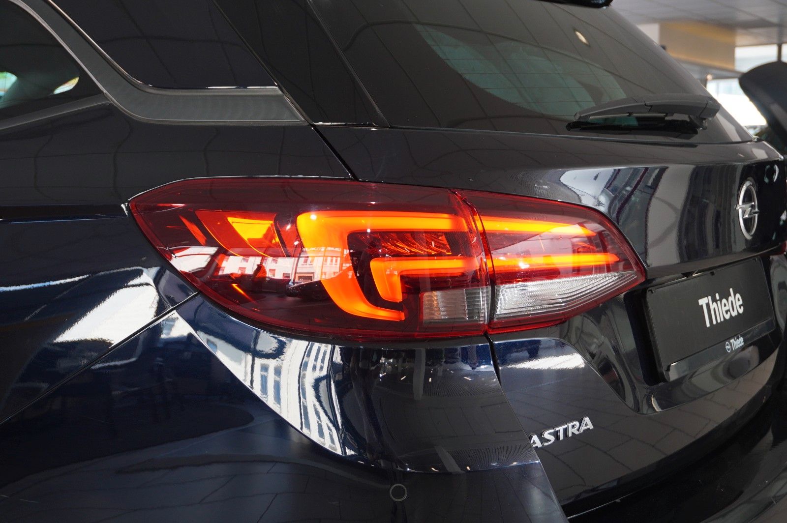 Fahrzeugabbildung Opel Astra K ST 1.6D 120 JAHRE NAVI/LED/KAMERA/SPORT