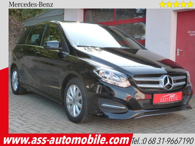 Mercedes-Benz B180 Edition Style+NAVI+SHZ+PDC+ALU+MFL+GEPFLEGT