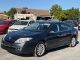 Renault Laguna III Dynamique/Tüv 02.28 - schwarze Renault Laguna