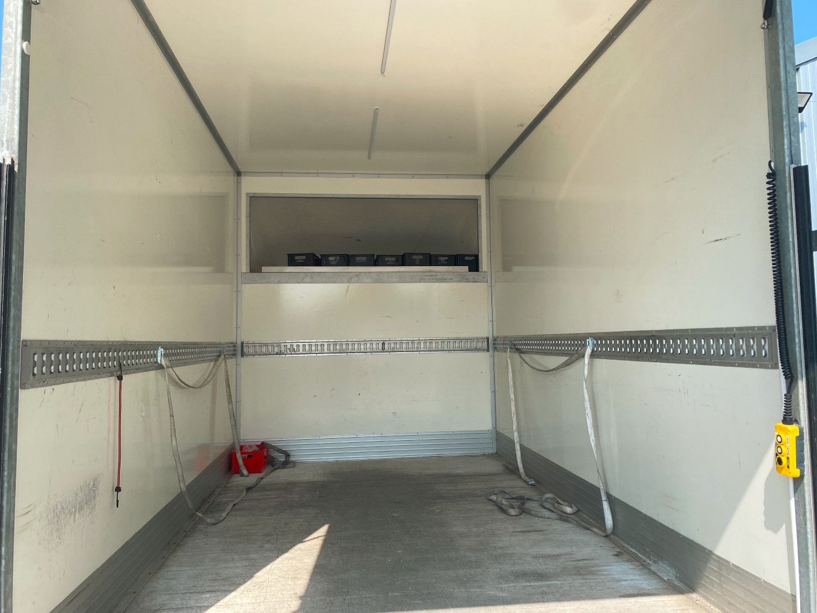 Fahrzeugabbildung Volkswagen Crafter 35,L3 Koffer LBW Automatic,SHg,SH gepfl.