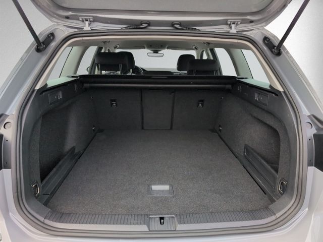 Passat Variant 1.5 TSI DSG LED+NAVI+KAMERA+SIHZ+