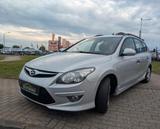 Hyundai Krefeld 47798 Hundai i30 SW - Hyundai Lantra Gebrauchtwagen