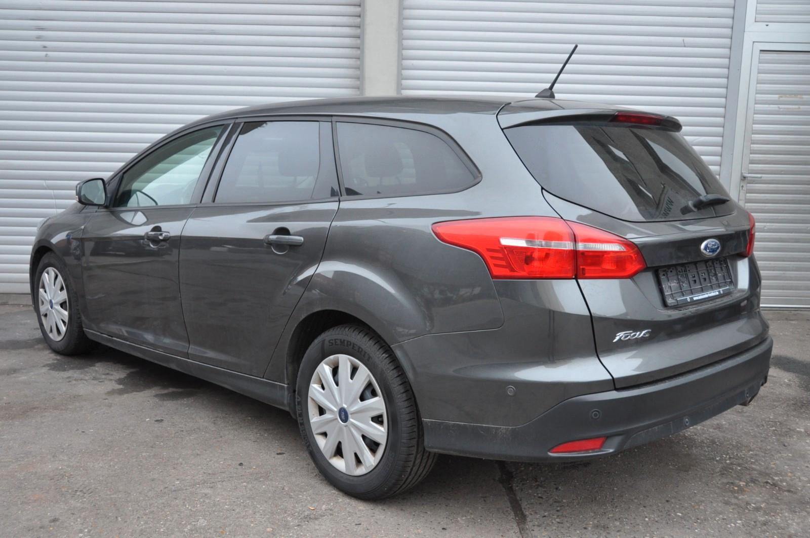 Ford Focus 2,0 tdci Turnier Business I Hand
