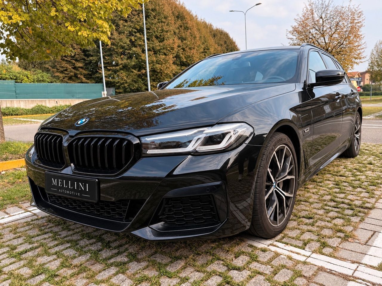 BMW Bmw 530e xDrive Touring Msport Pack M imagem 3