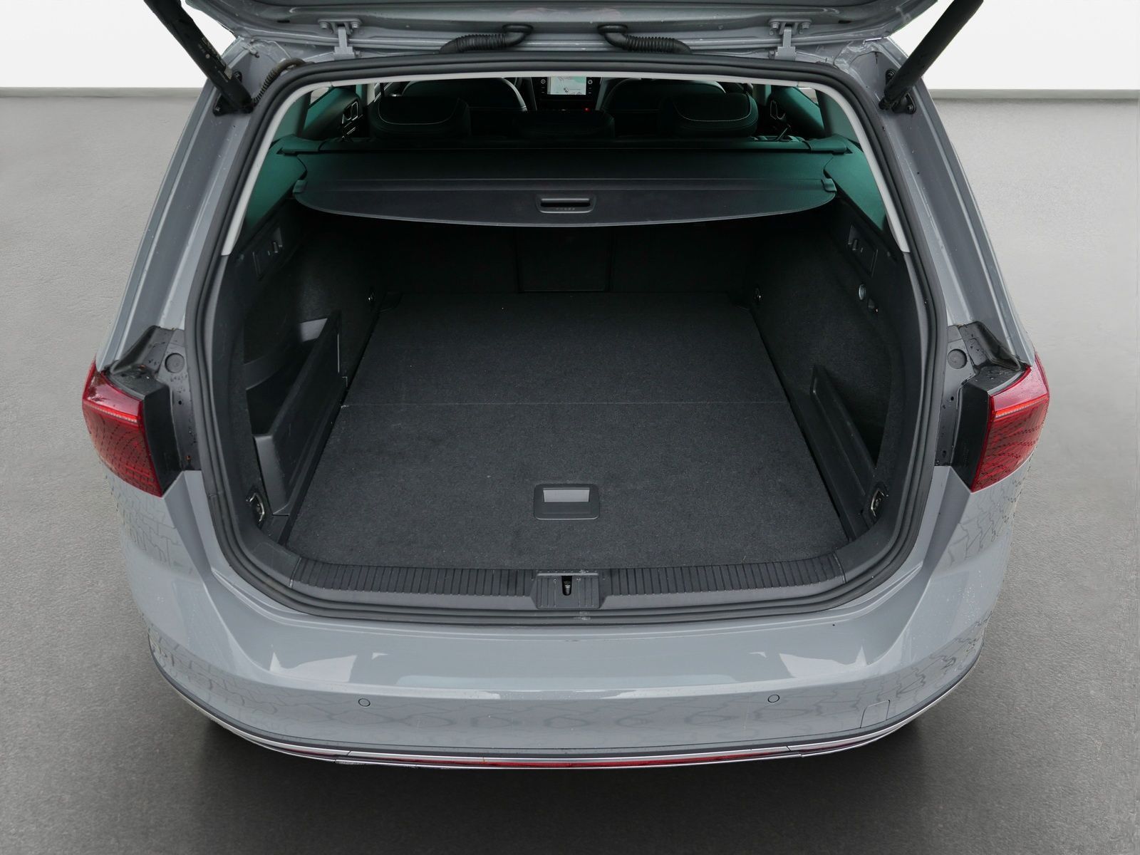 Volkswagen Passat Variant - Bild 11