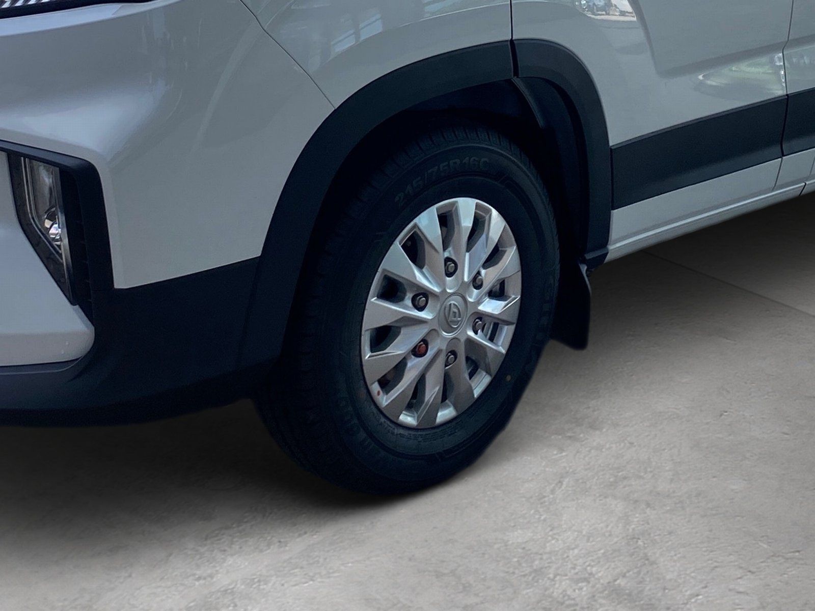 Fahrzeugabbildung Maxus Deliver9 Luxury FWD L3H2 *AKTION*