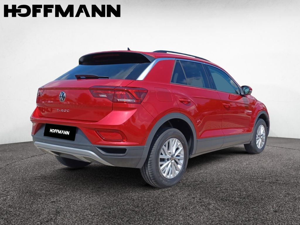 Fahrzeugabbildung Volkswagen T-Roc 1.0 TSI OPF Life Navi, Shzg, ACC uvm.